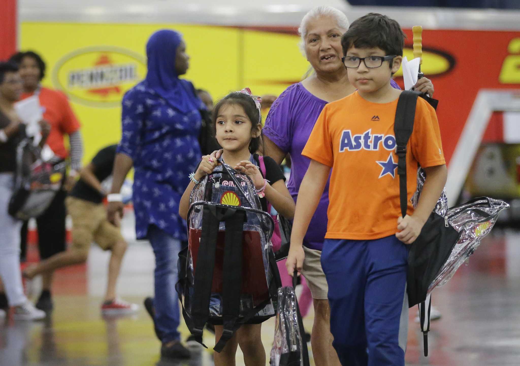 25,000 turn out to Houston BacktoSchool fest