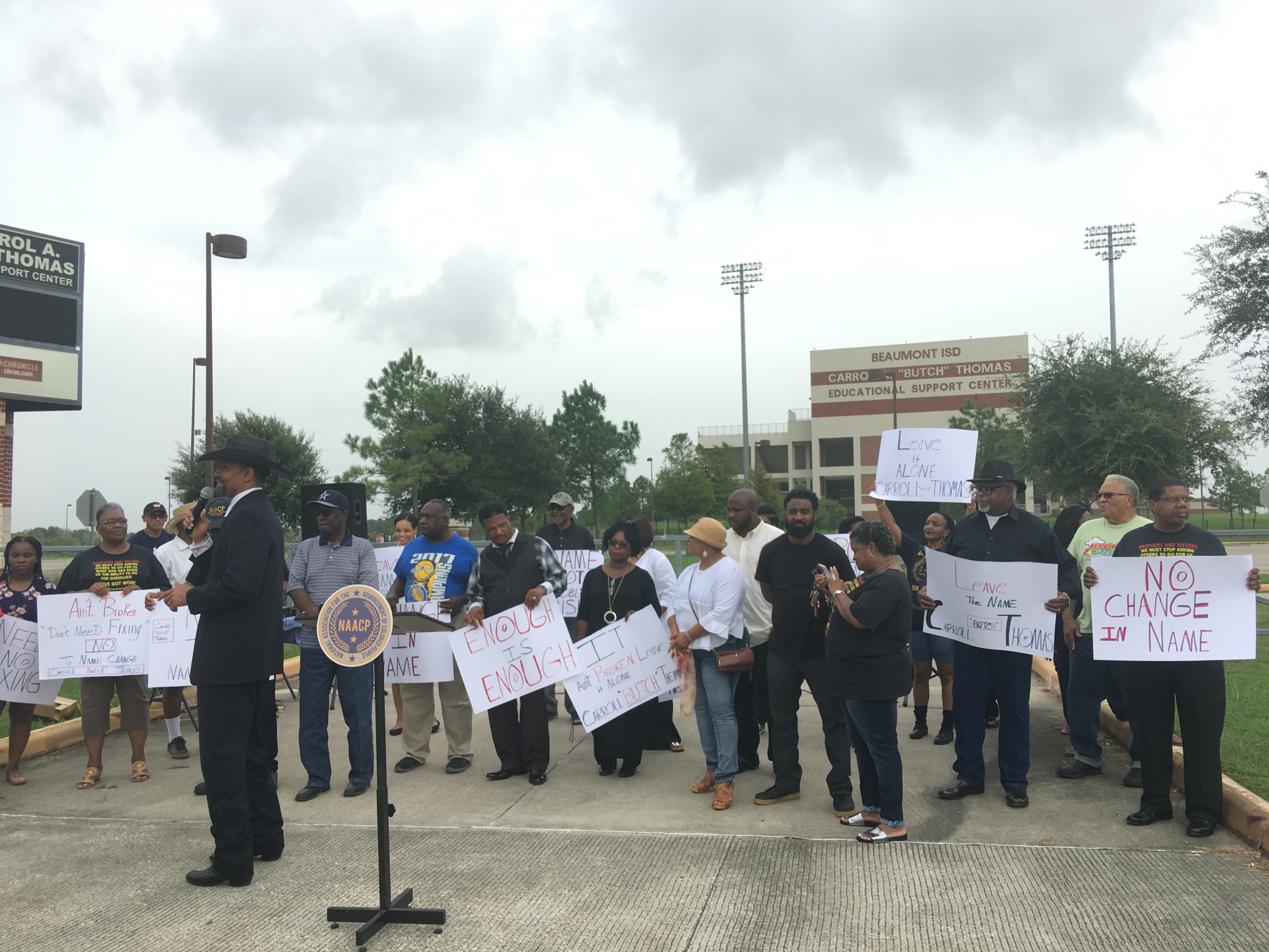 Beaumont NAACP asks BISD to keep Thomas name on stadium