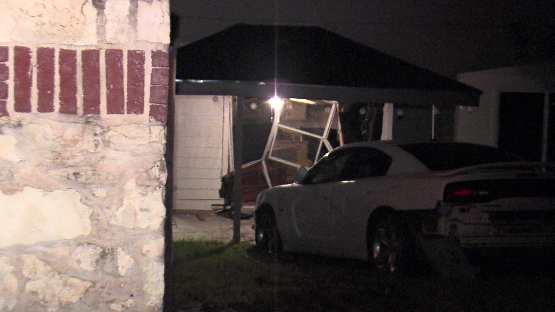 Alleged drunk driver arrested after crashing into Northeast Side home