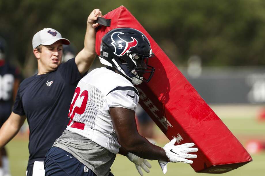 brandon dunn, defensive tackle 2018 base salary:02$790,000