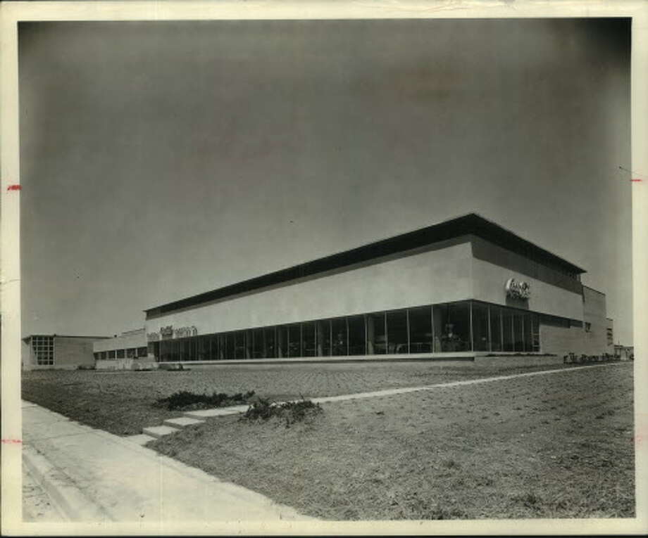 CocaCola puts West Uarea plant up for sale Houston Chronicle