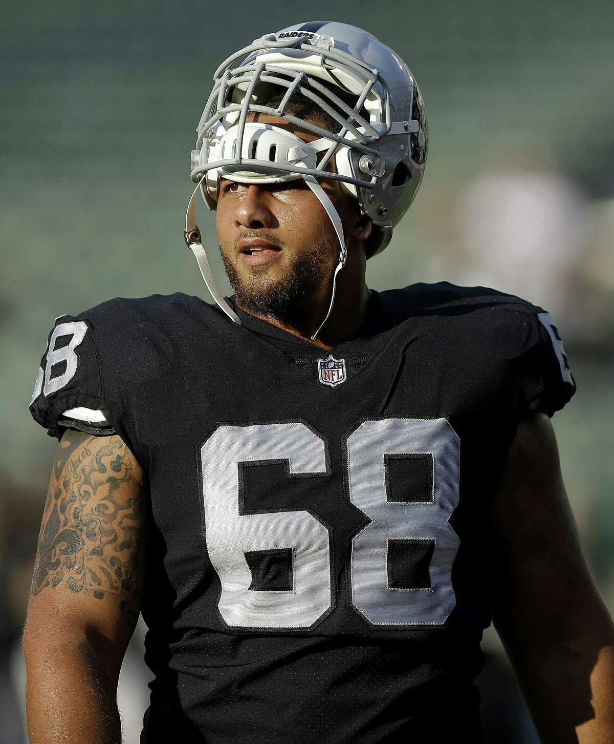 Raiders cut starting right tackle Marshall Newhouse