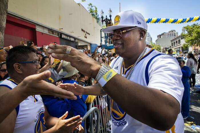 What sets Warriors practice apart in NBA? Mix some E-40 with
