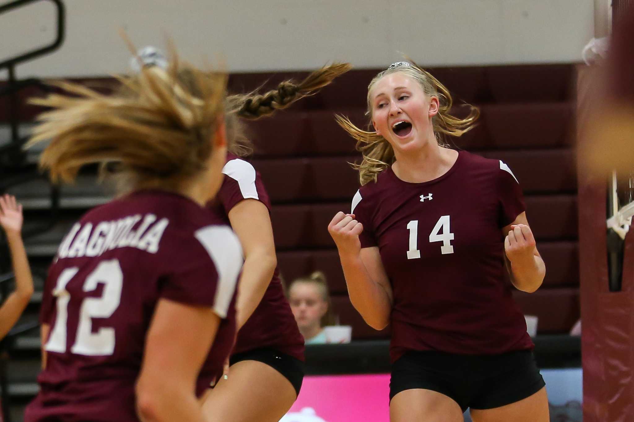 Volleyball: Klein Collins Pulls Away From Magnolia In Non-district Play