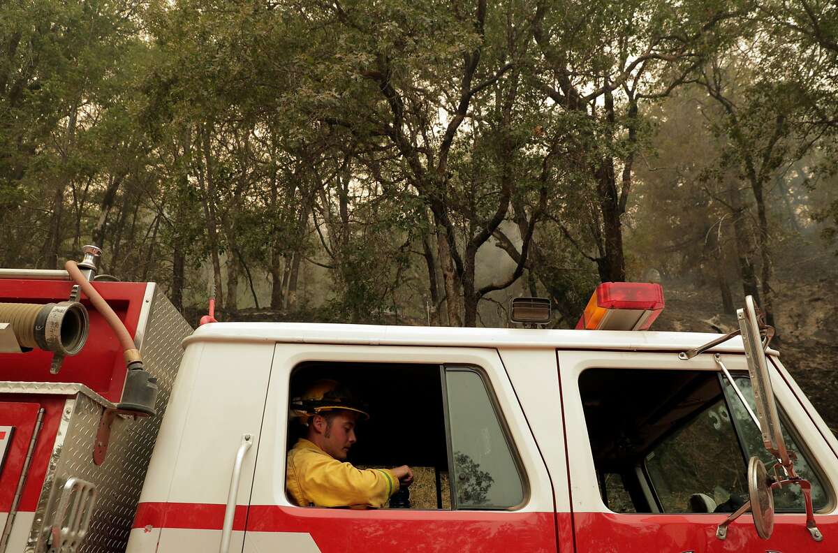 California wildfires Mendocino Complex crews light fires to make progress
