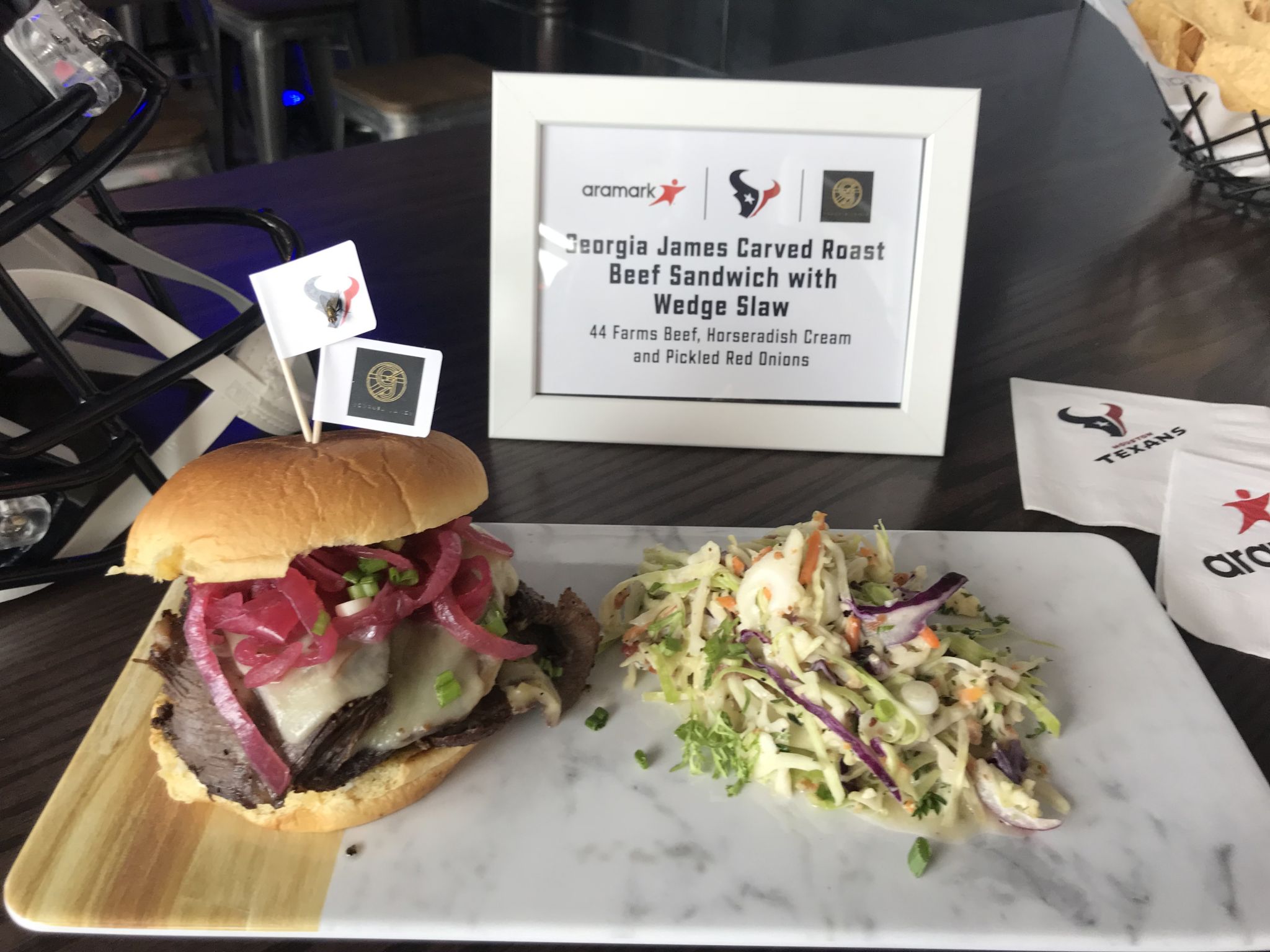 Texans' new concessions stand snacks include cracklins and queso