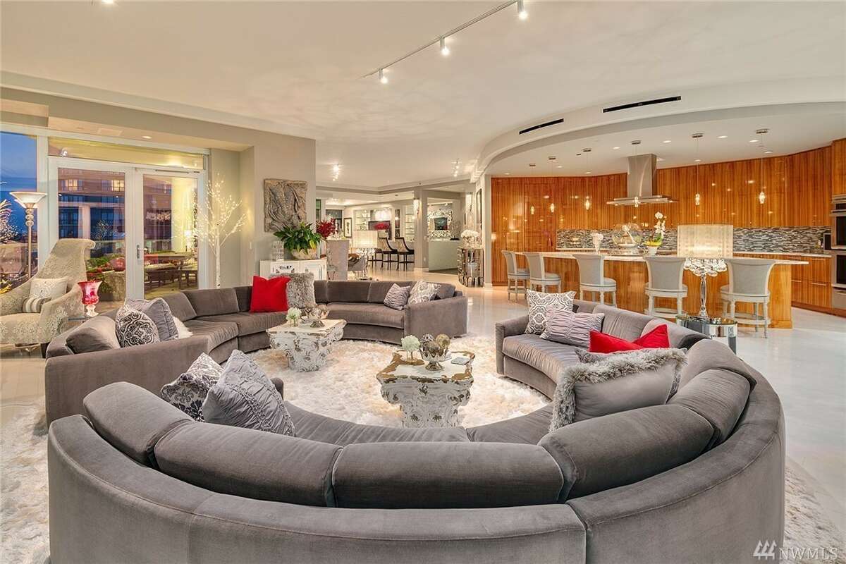 With 50 Shades of Grey connection and over 5,000 square feet of opulence, this Escala penthouse asks $11.5M