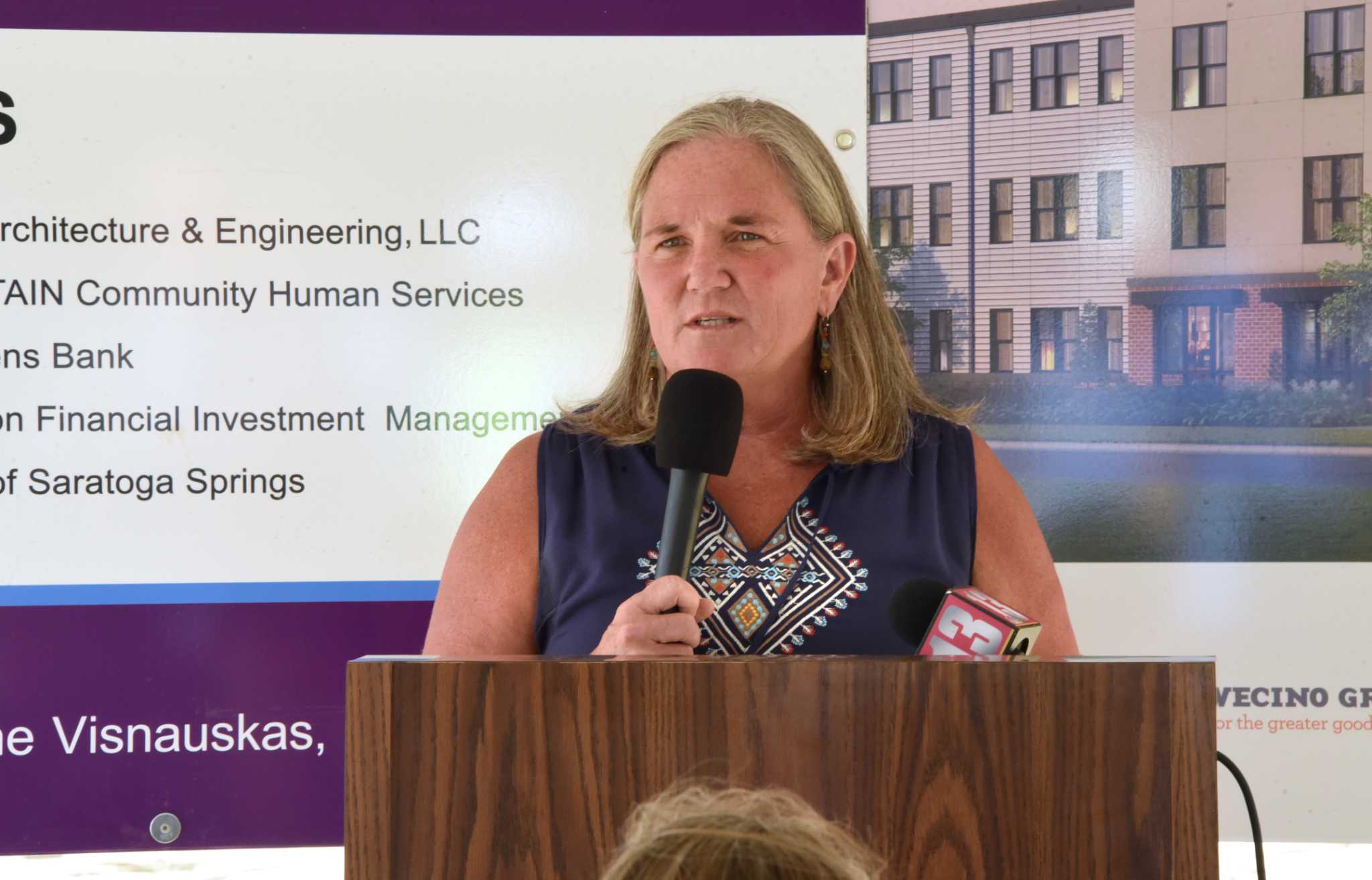 Saratoga mayor Low salary 'ridiculous'