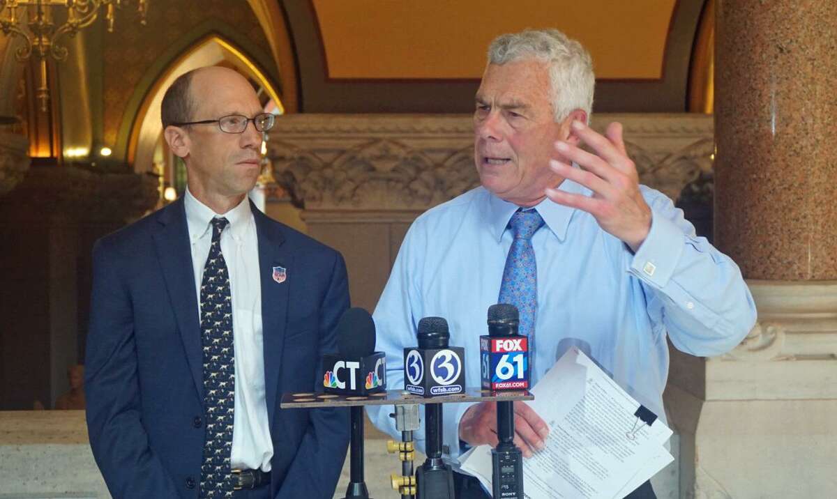 Oz Griebel and Monte Frank, left, are making an independent bid for the governor’s office in 2018 by petitioning onto the November ballot. Griebel, a self-described liberal Republican, is running for governor with Frank, a conservative Democrat, as his lieutenant governor running mate. They held a news conference at the Capitol in Hartford on Thursday.