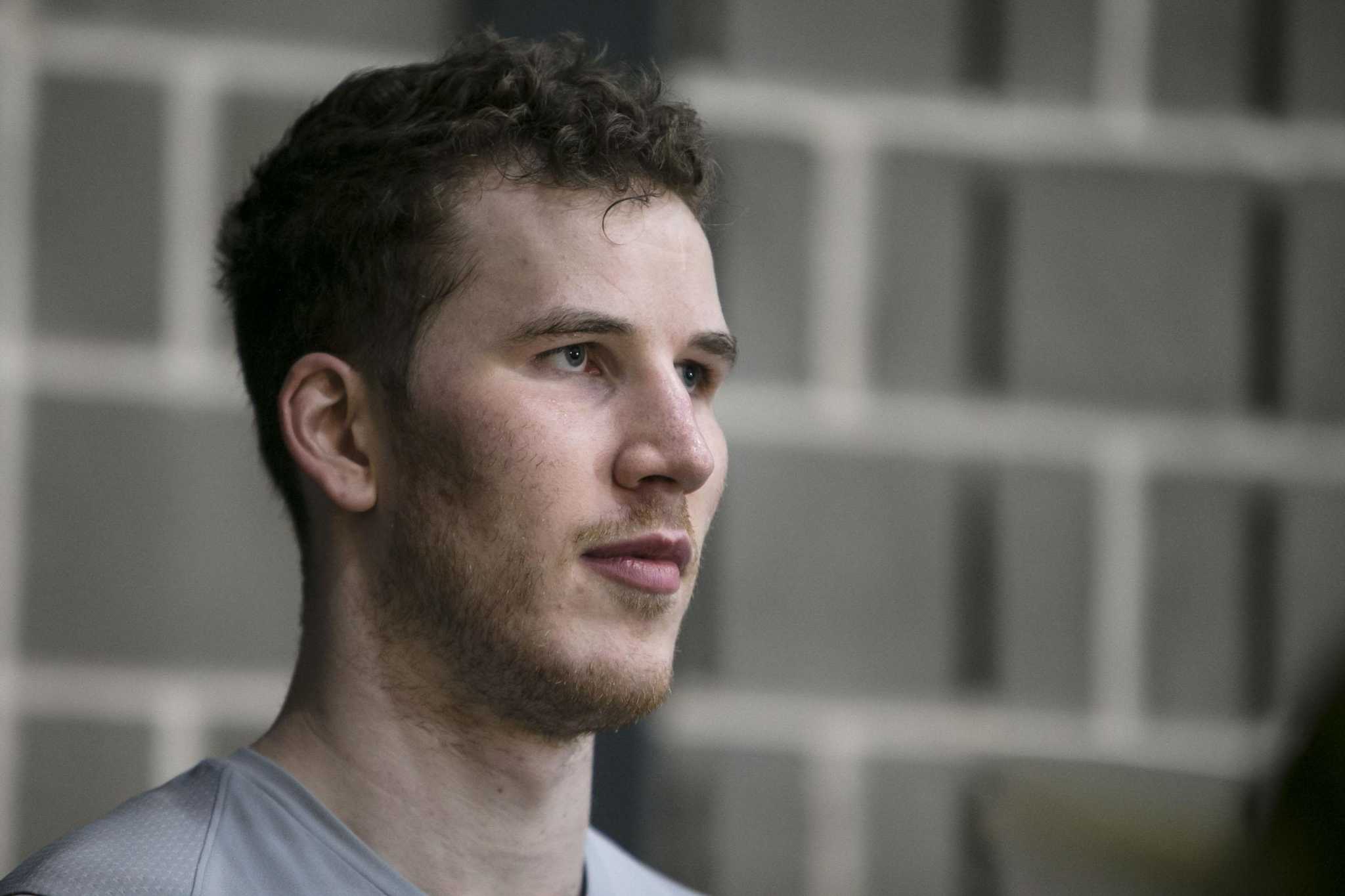 Spurs Off Topic: Jakob Poeltl - ExpressNews.com2048 x 1365