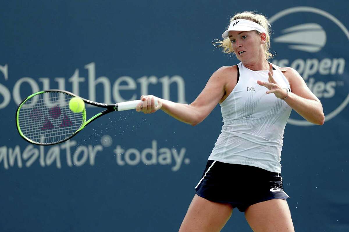 CoCo Vandeweghe returns a shot to Kiki Bertens during the Western & Southern Open on Tuesday.