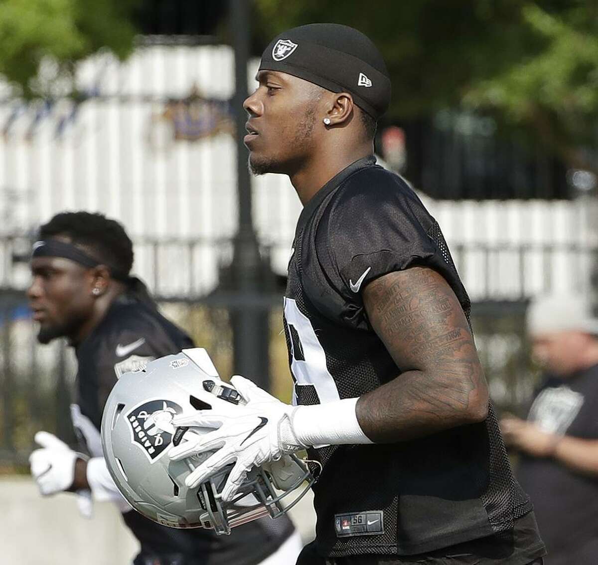 Raiders rookie DE Arden Key a student of the pass rush