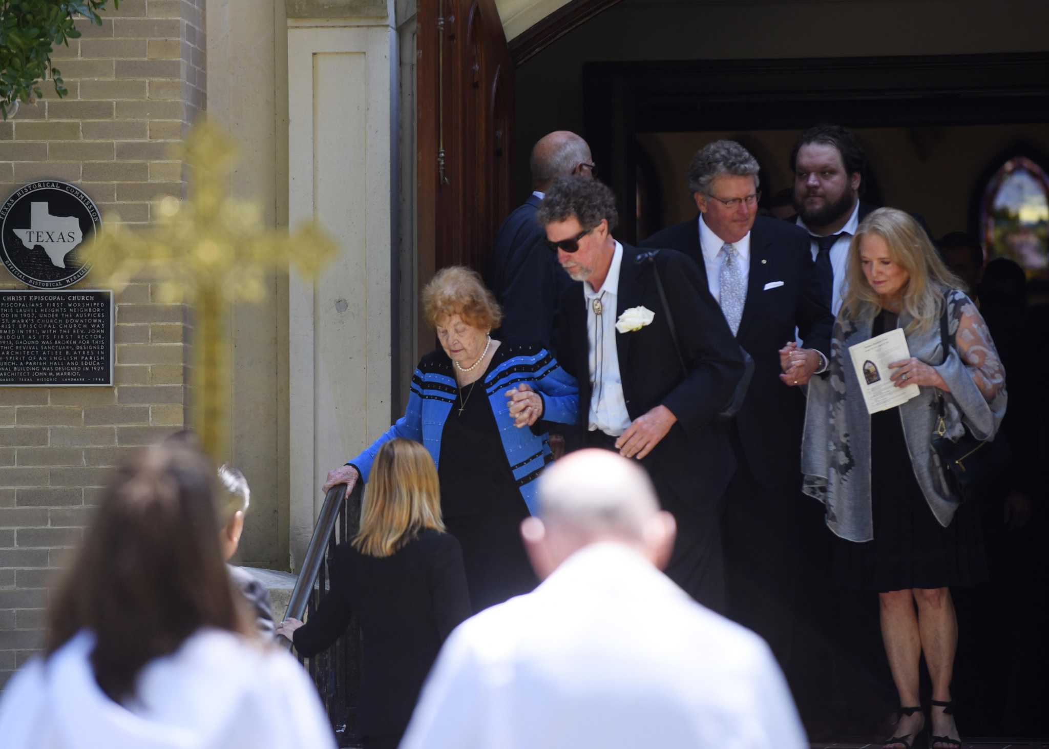 At funeral, Frost's friends recall his imprint on S.A.