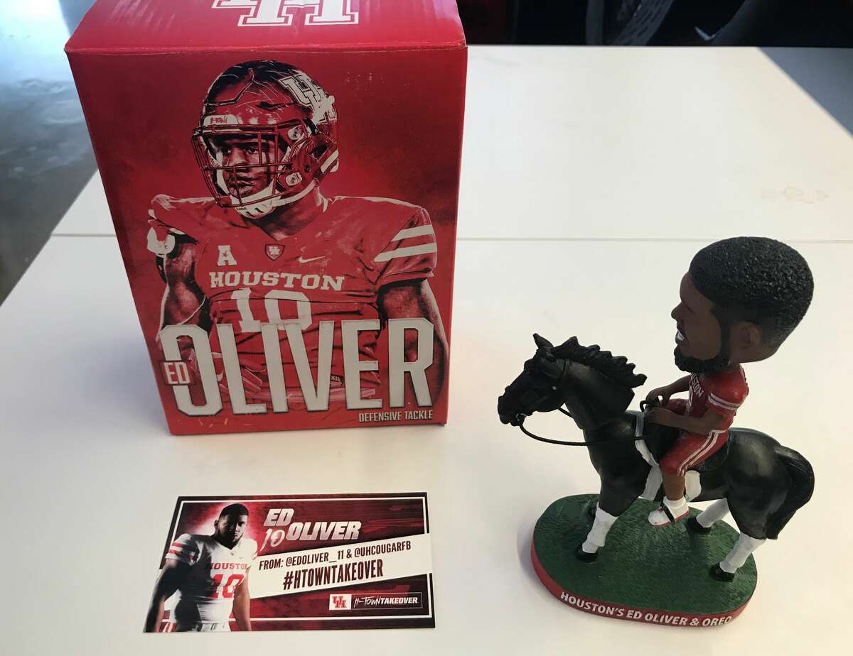 PHOTOS: Detailed look at the Ed Oliver bobblehead A look at the Ed Oliver bobblehead that University of Houston mailed to college football media members. Go through the photos above for a detailed look at the Ed Oliver bobblehead and the box it came in.