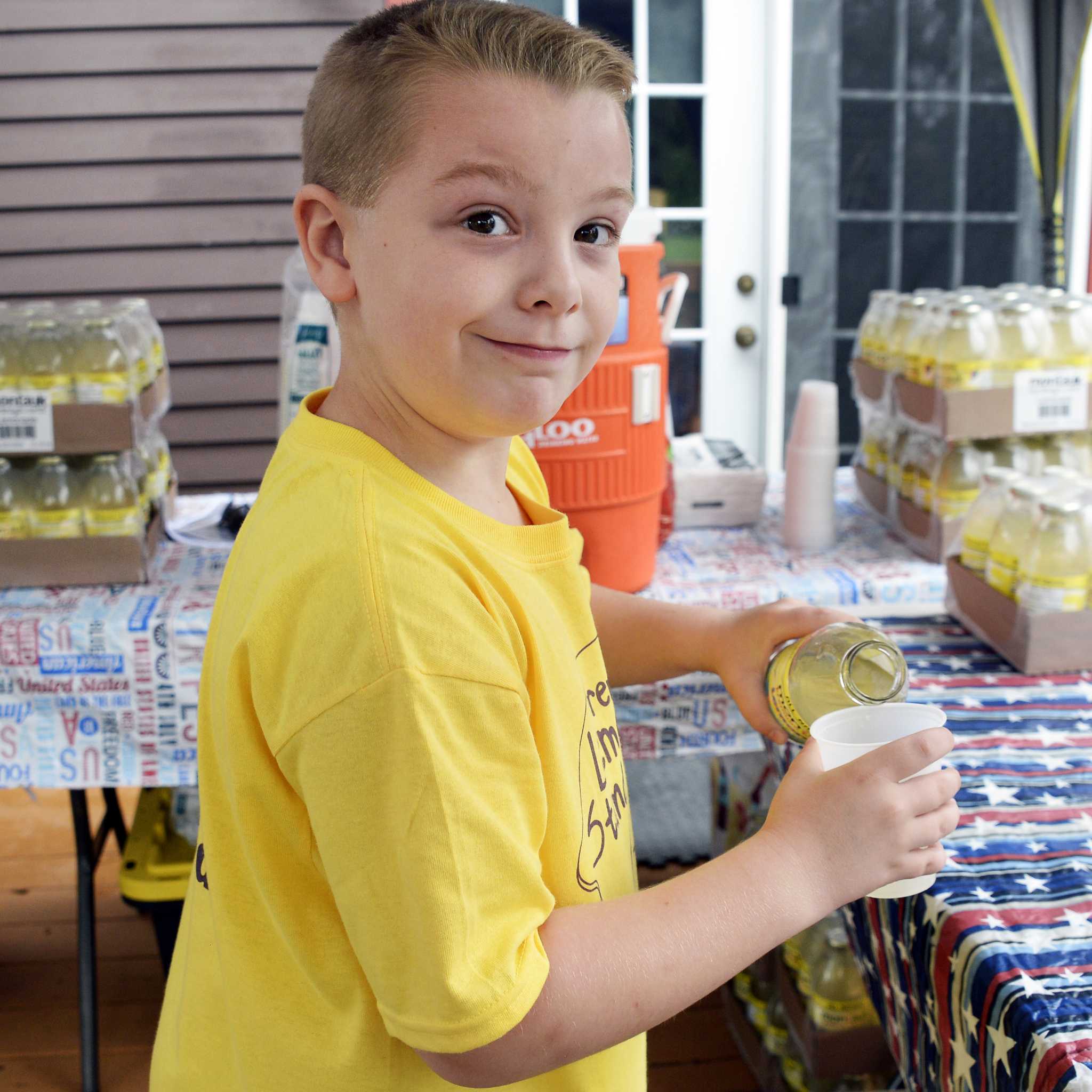 Brendan's 'famous' lemonade stand in Ballston Spa cashes in for good cause