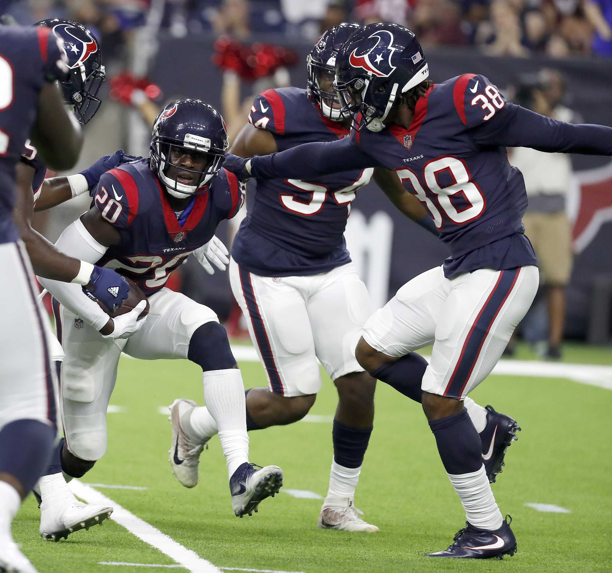 NFL: Watson looks sharp in Texans' win over 49ers