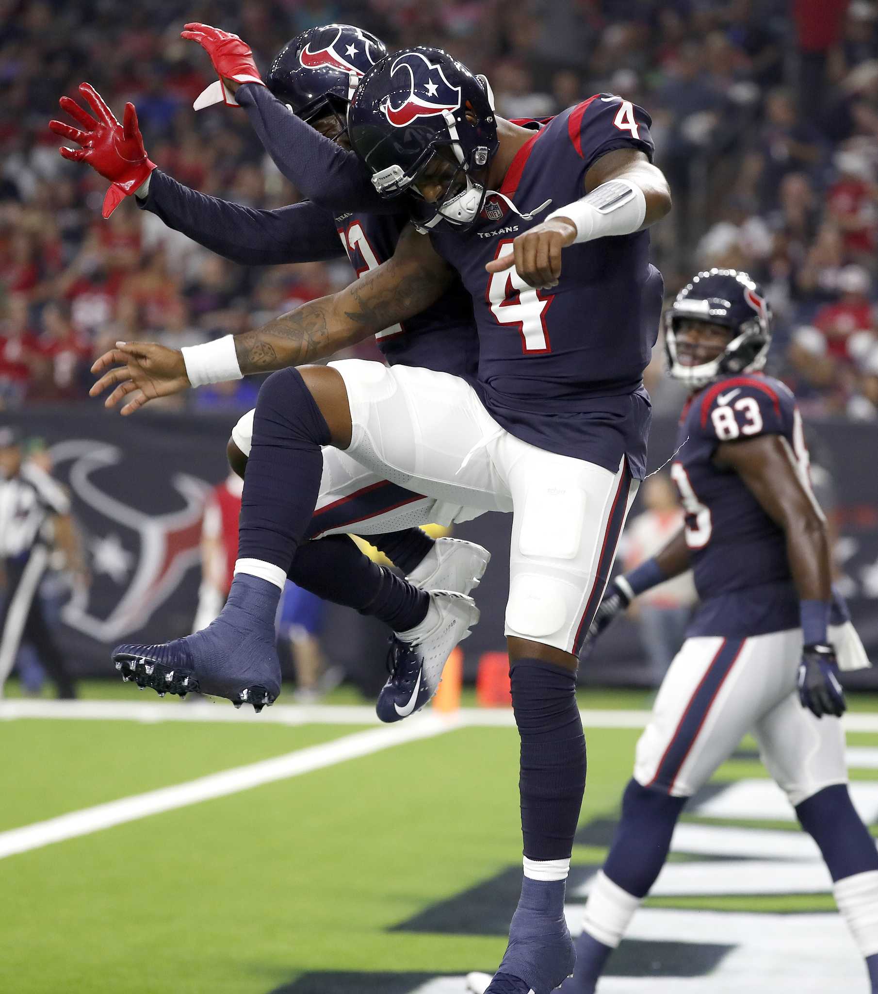 Deshaun Watson sharp, Texans score late TD vs. 49ers for 2nd