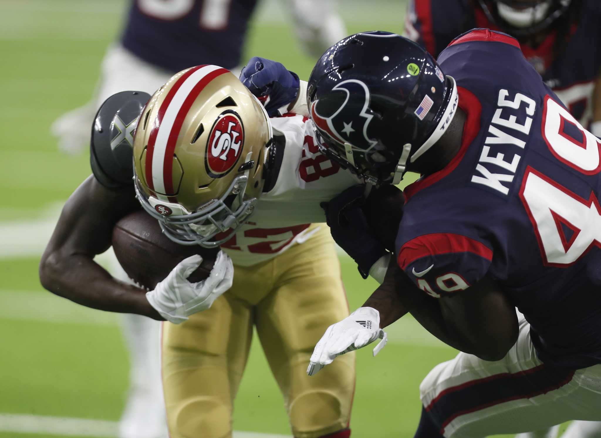 Watson, Garoppolo sharp as Texans top 49ers 16-13