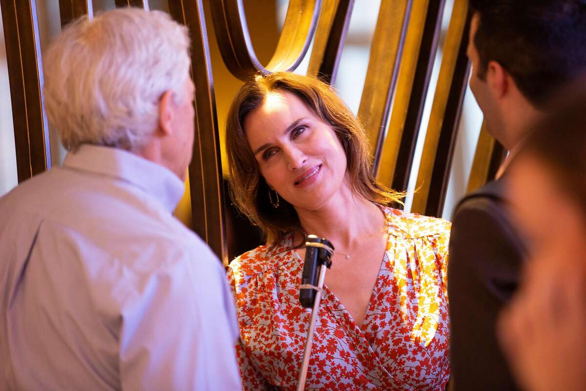 Dad says it's so: Klay Thompson will remain with Warriors