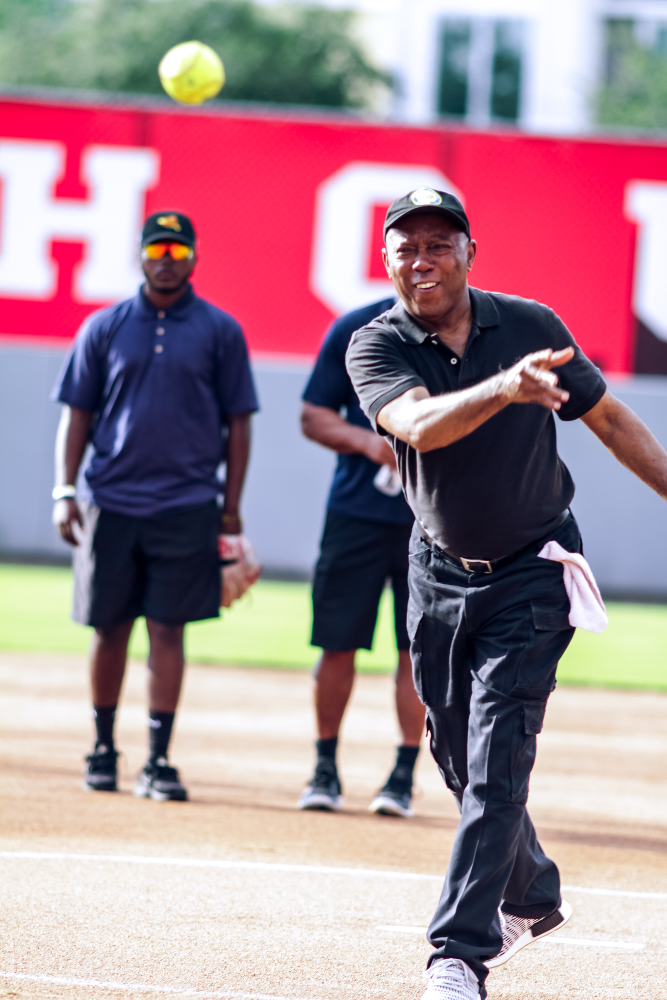 Hip-hop star Travis Scott hits home run at James Harden charity game