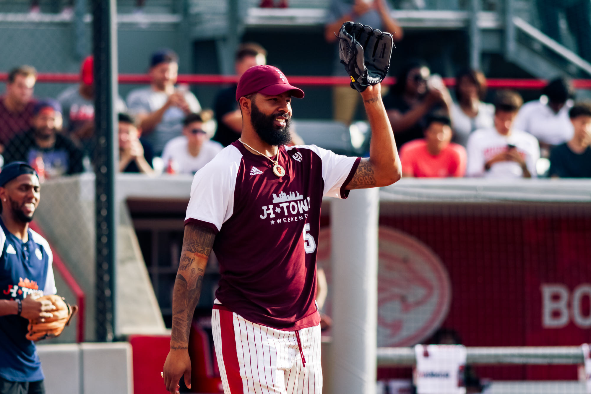 Hip-hop star Travis Scott hits home run at James Harden charity game