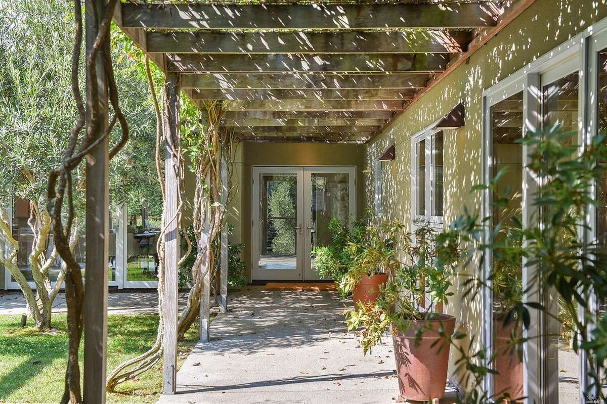 Mill Valley estate on nearly eight acres asks 6 million