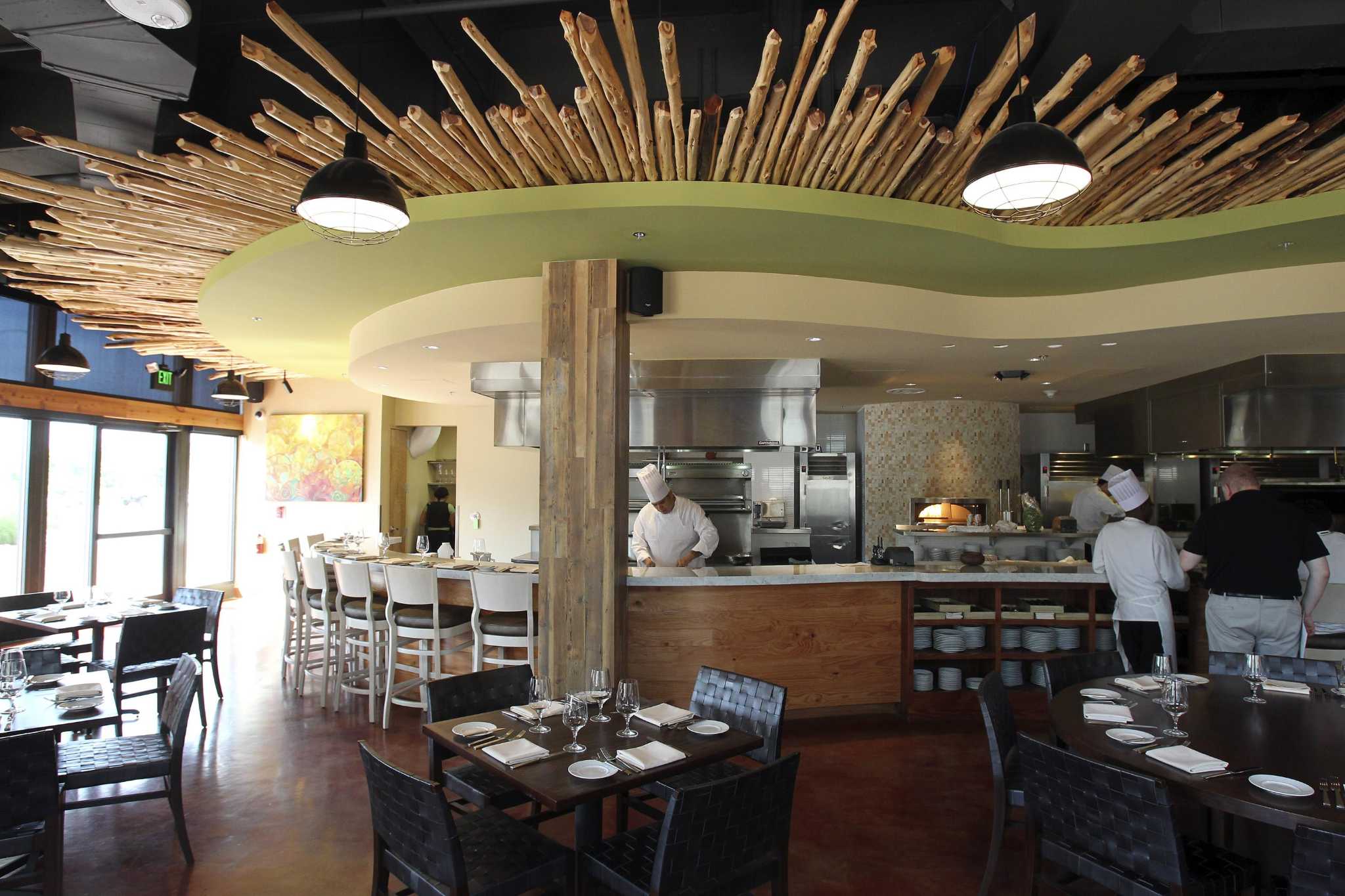 New Pearl restaurant Victoire going into current Nao space