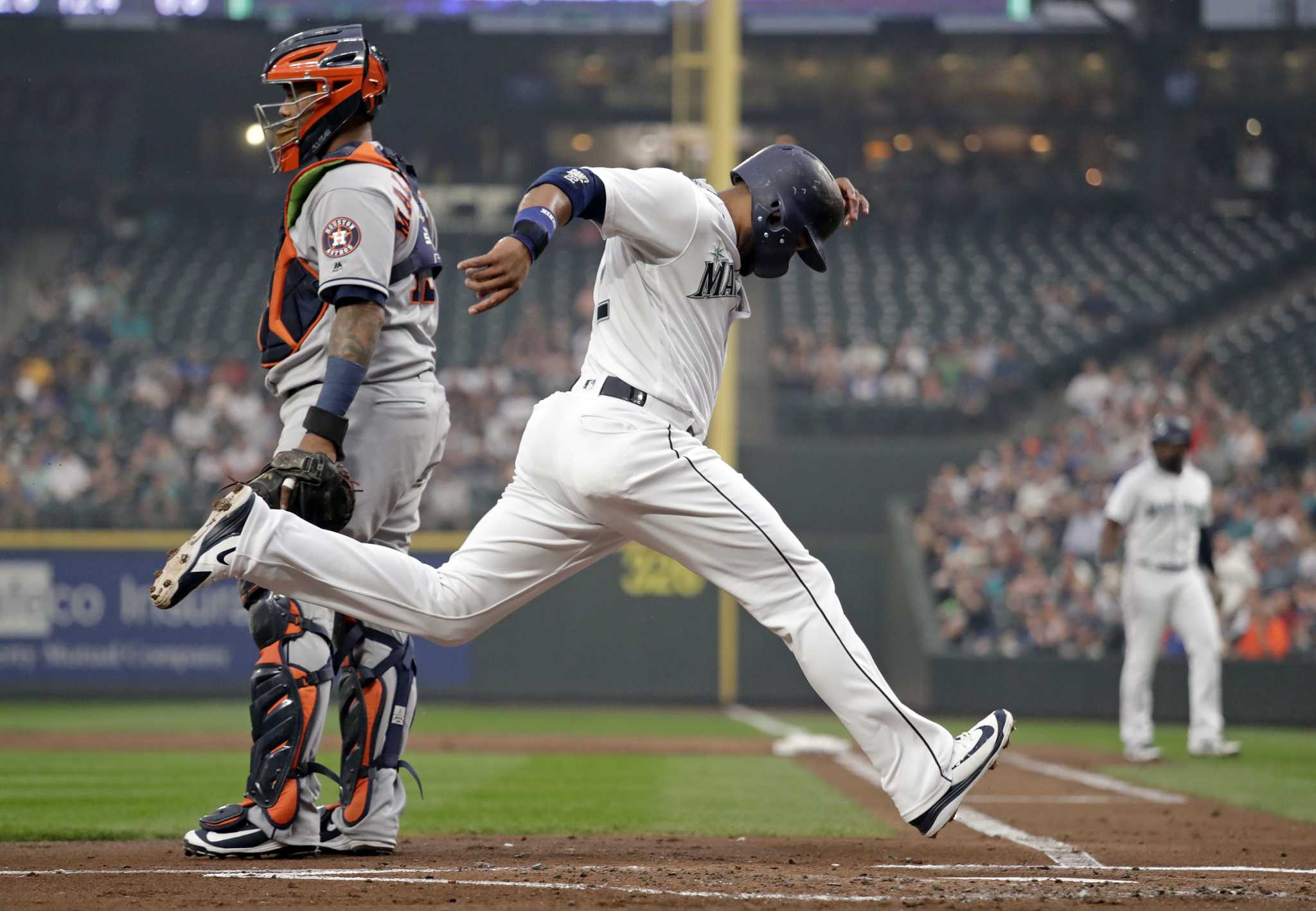 Robinson Cano and Kyle Seager drive in 3 RBI, Mariners roll Astros