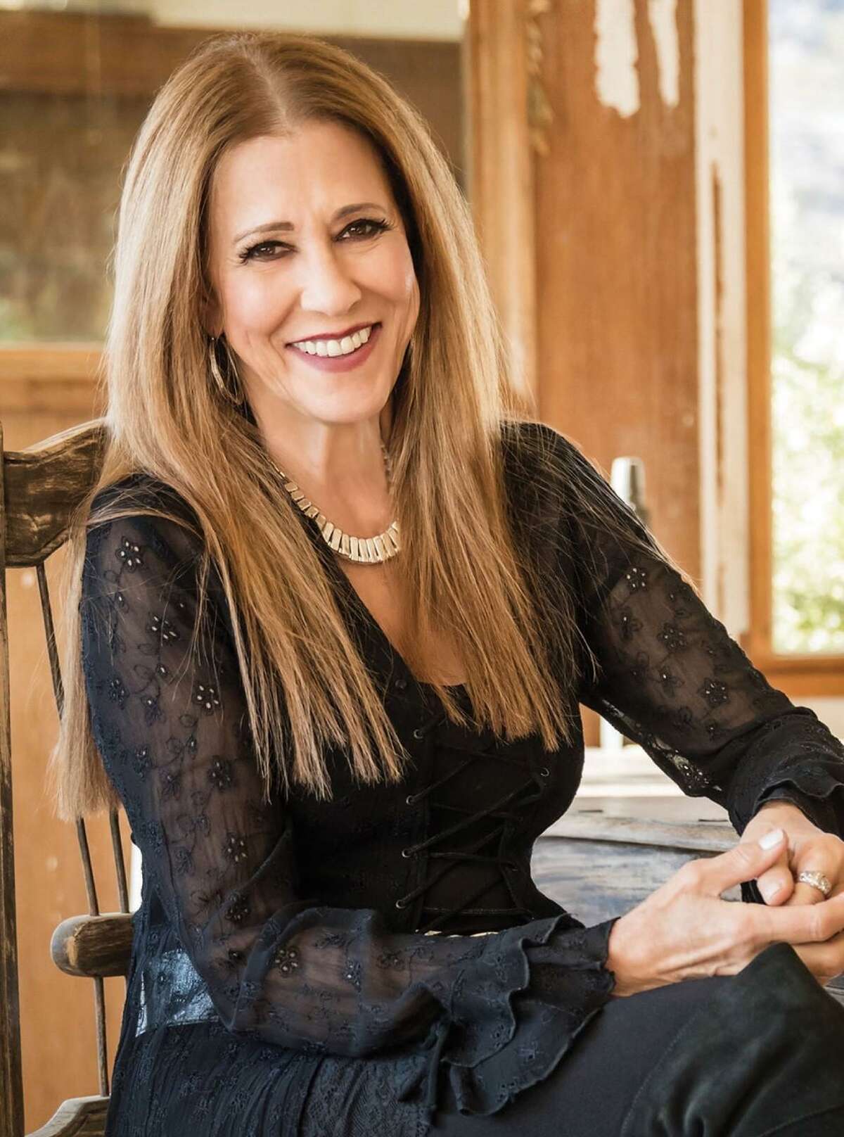 Concert Connection Rita Coolidge to perform in Hartford