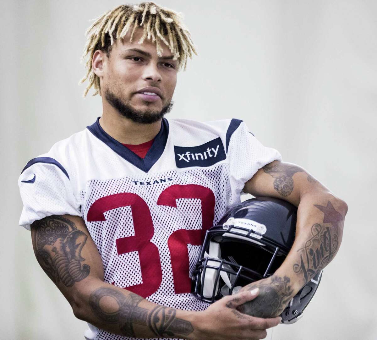 Houston Texans free safety Tyrann Mathieu gets ready for a play