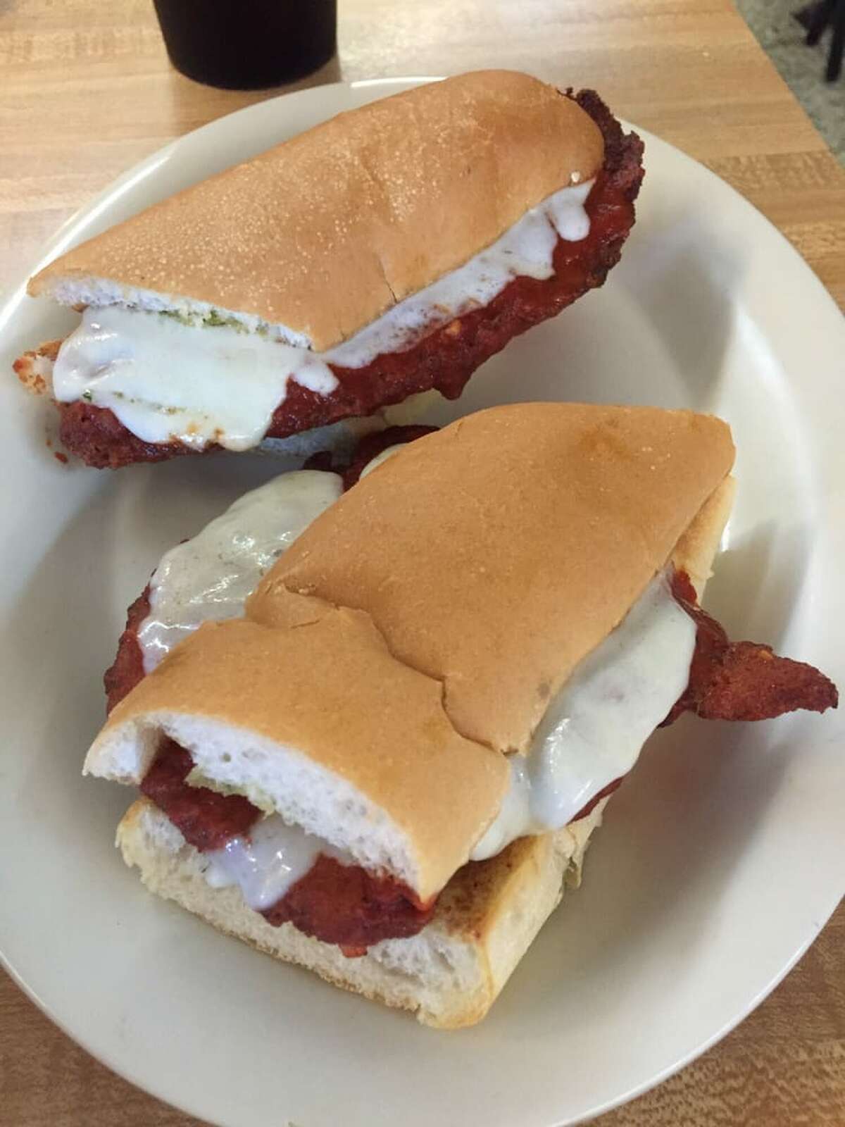 Musttry sandwiches for your work lunch in the Houston area