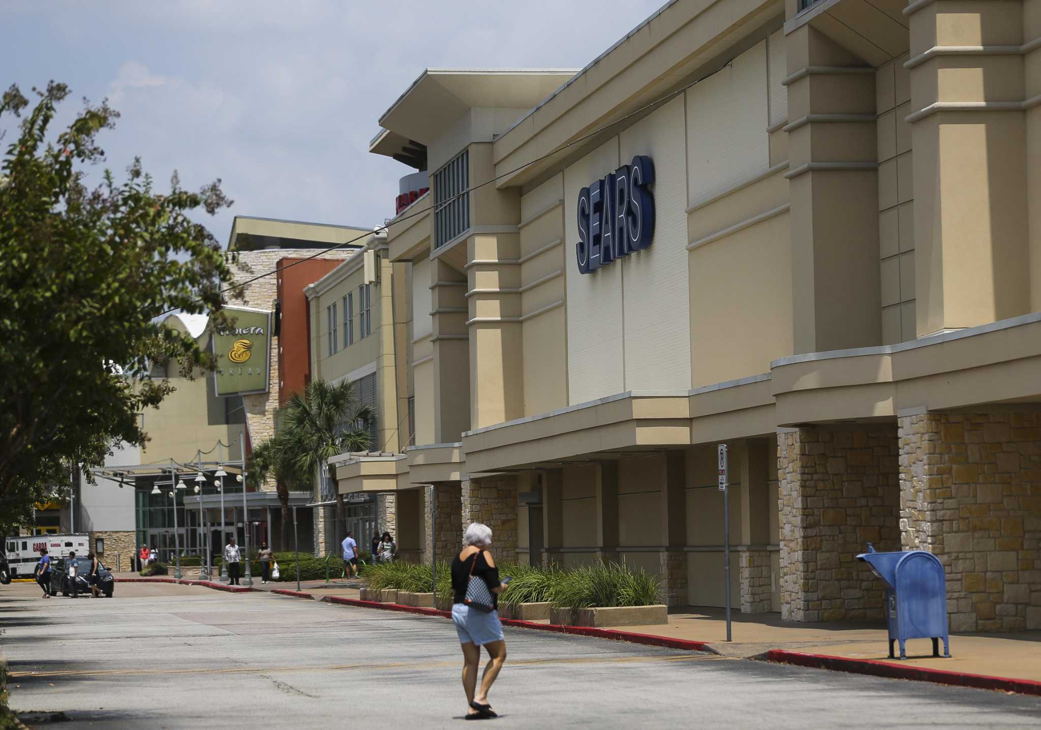 Beaumont, Port Arthur Academy stores reopening amid Astros win