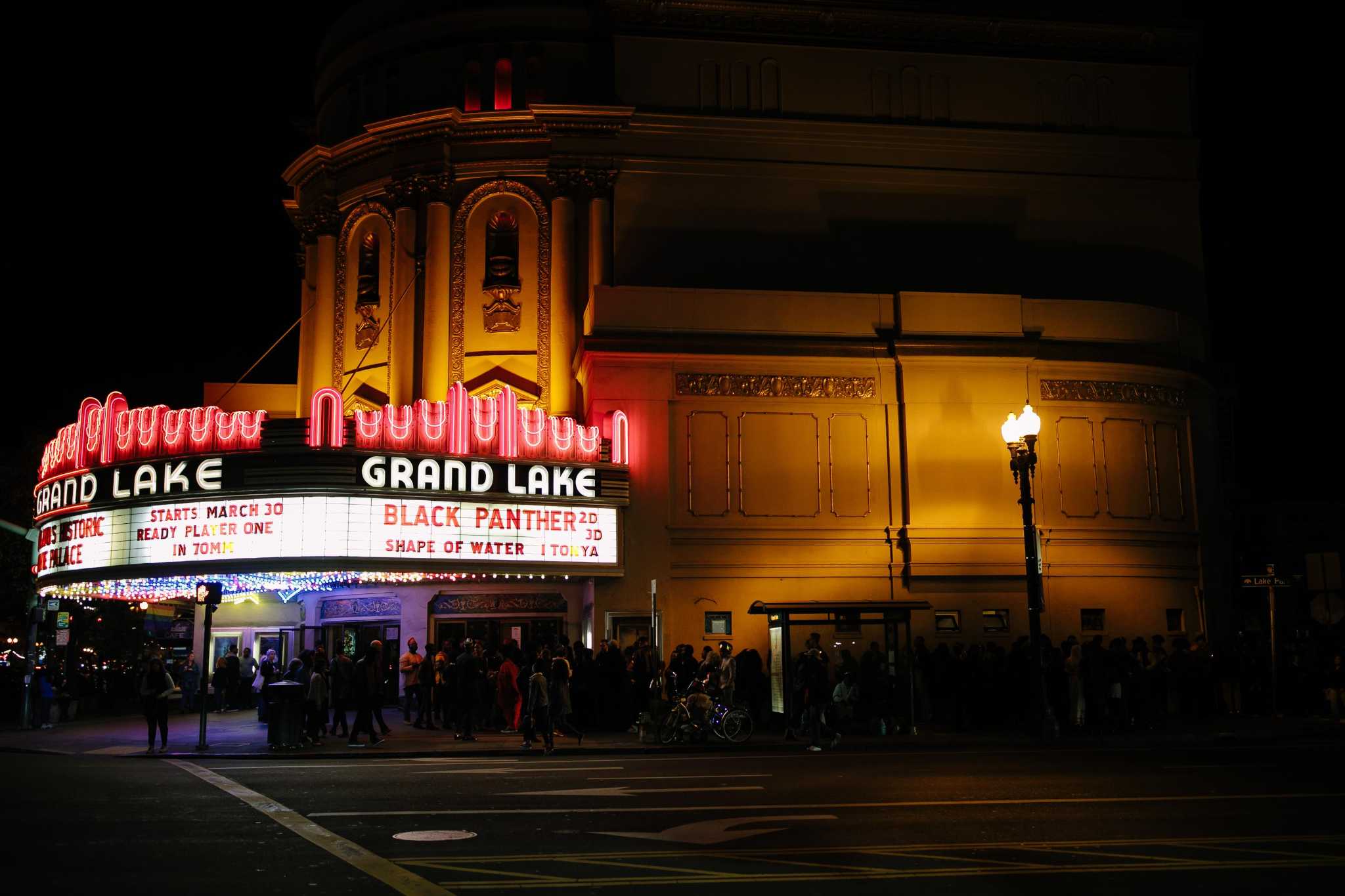 oakland-s-grand-lake-theatre-sold-to-leaseholder-will-continue-showing