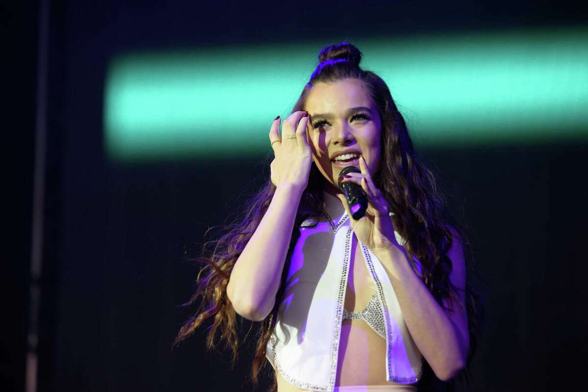 Charlie Puth and Hailee Steinfeld showcase pop potential at Woodlands show