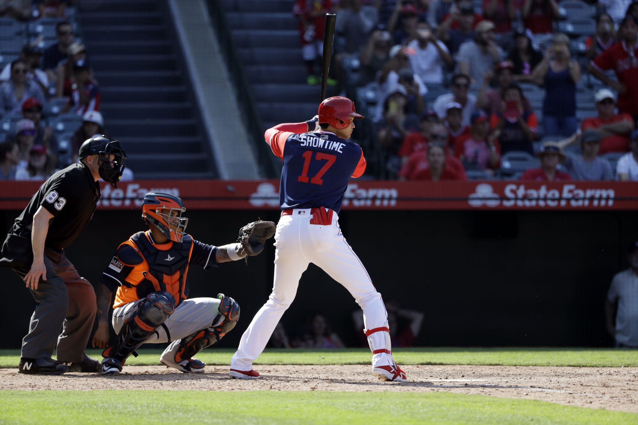 Astros' Framber Valdez brings cool demeanor to first MLB start