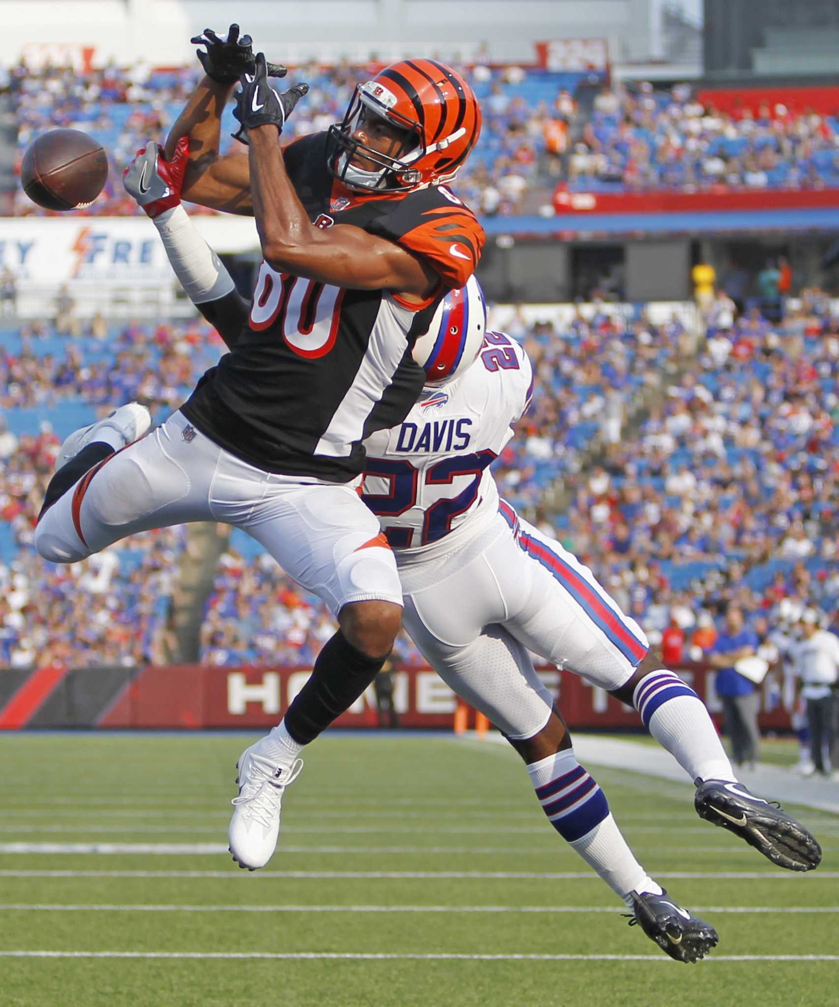 August 22, 2019: Cincinnati Bengals wide receiver Josh Malone (80