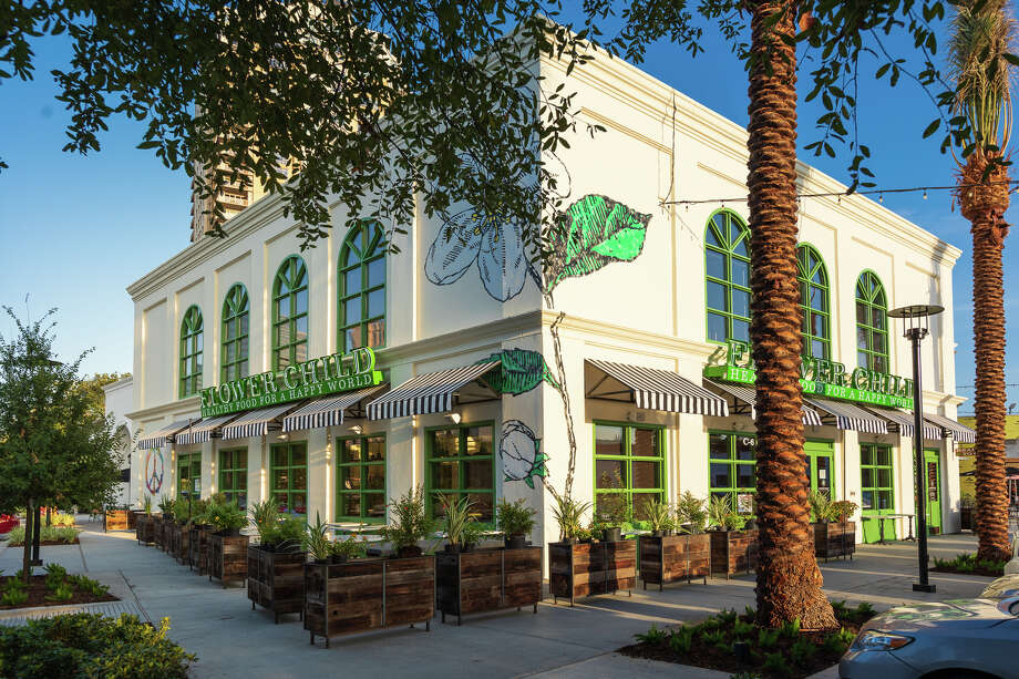 Edens Lands New Retailers As Part Of Uptown Park Renovations