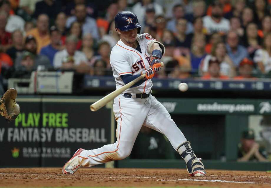 Alex Bregman (2), the third baseman of Houston Astros, gets a third-innings goal during an MLB match on Monday, August 27, 2018 in Houston. Houston Chronicle