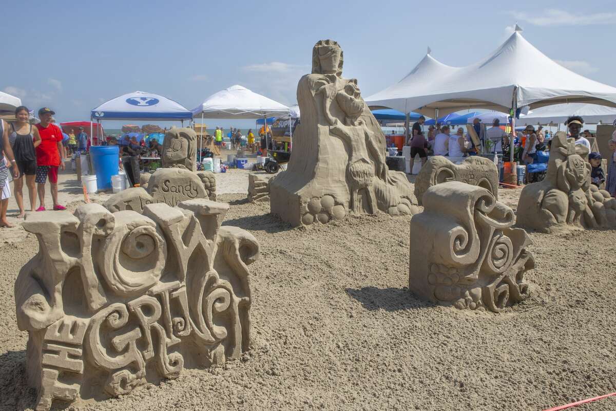 Popular Galveston Island sandcastle competition slated for Aug. 24