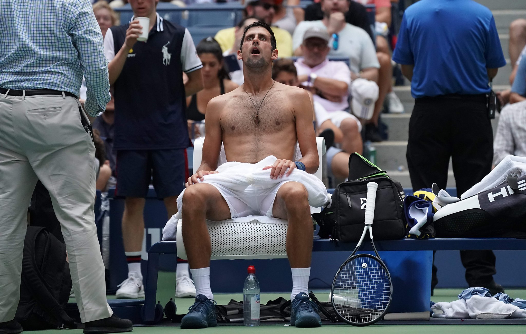 Novak Djokovic survives heat, opens with win at U.S. Open