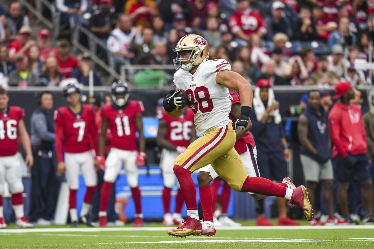 Niners tight end Garrett Celek finds room to roam after making a catch in San Francisco’s 26-16 win over host Houston in December. Celek had two catches for a season-high 67 yards and a touchdown in the game.