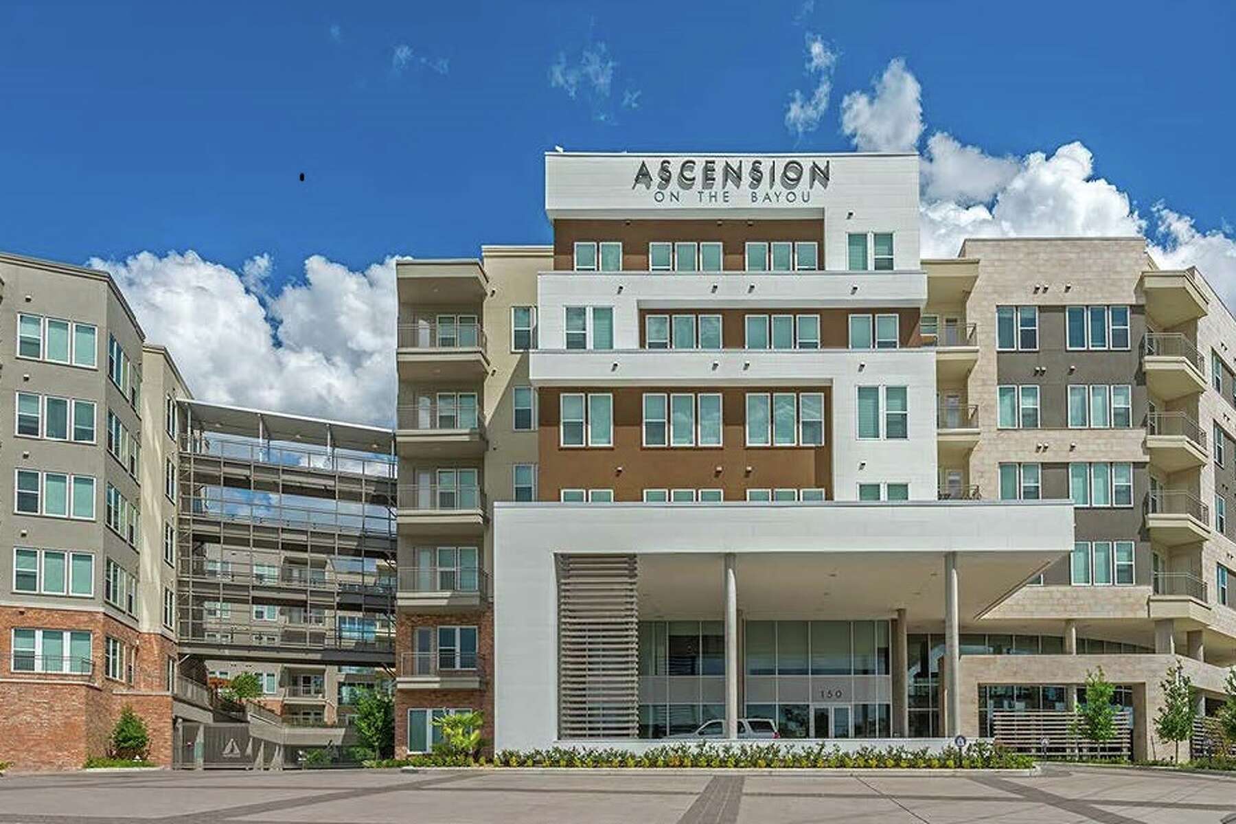 Tarantino Properties acquires Ascension on the Bayou apartments