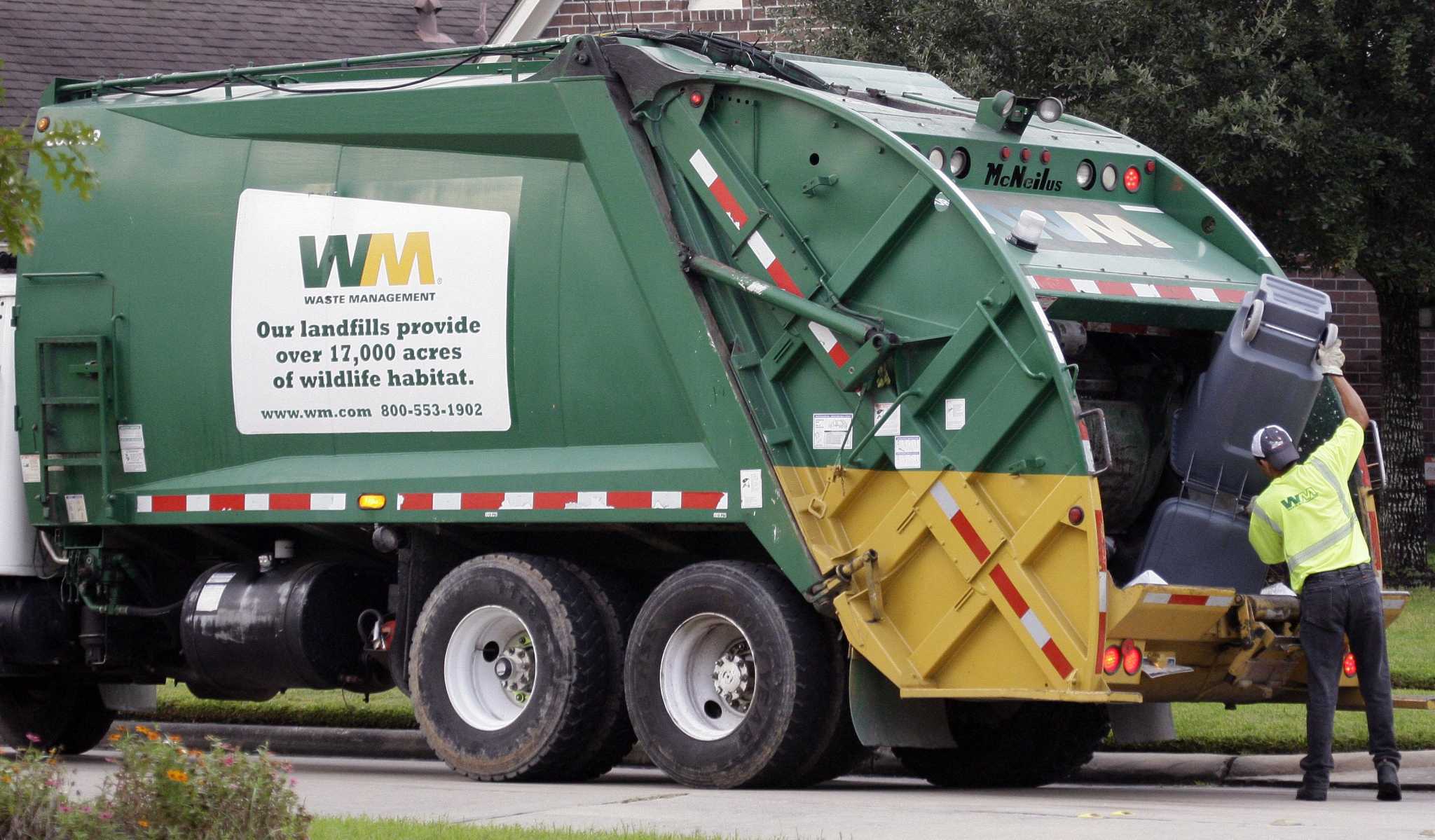 Waste Management settling case involving undocumented workers