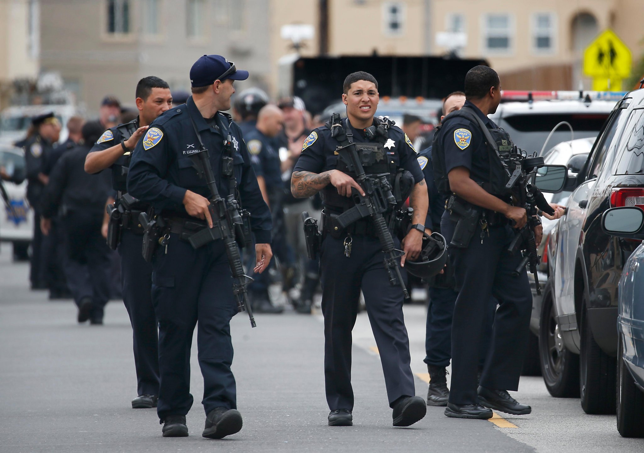 1 injured, 4 detained in gun-related incident that locks down SF schools