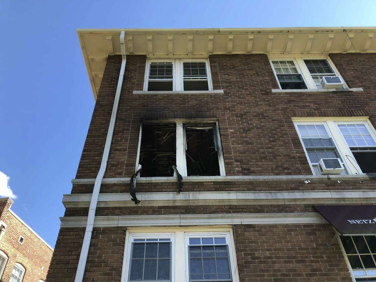 A fire broke outin an apartment at 36 Derby Ave. in New Haven Thursday afternoon.