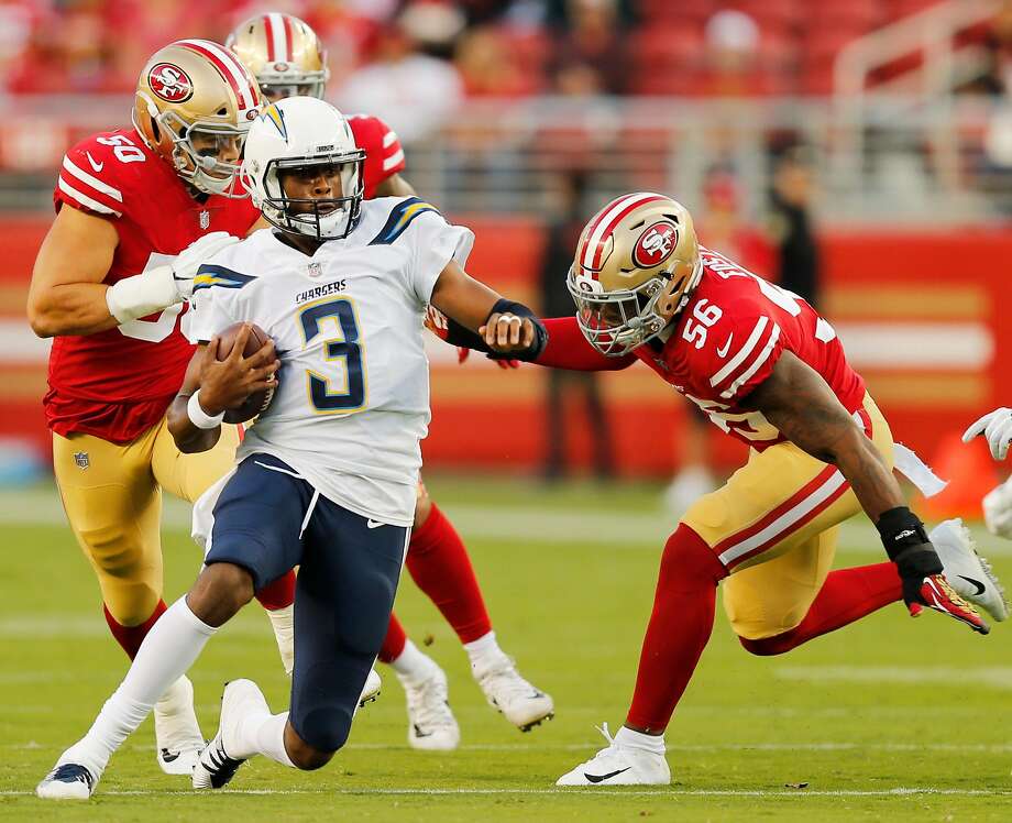 49ers Foster Thomas Stand Out In Loss To Chargers Preseason San Francisco 49ers Linebacker Reuben Foster 56 Chases Los Angeles Chargers Quarterback Geno Smith
