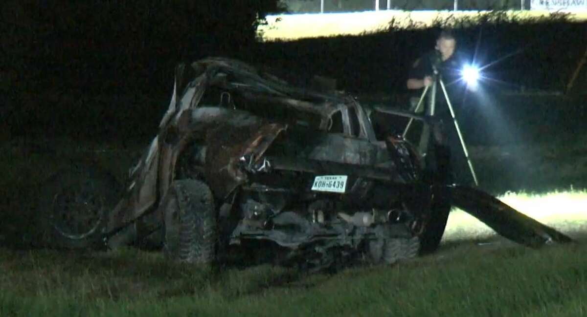 Man dies after crash in Huffman