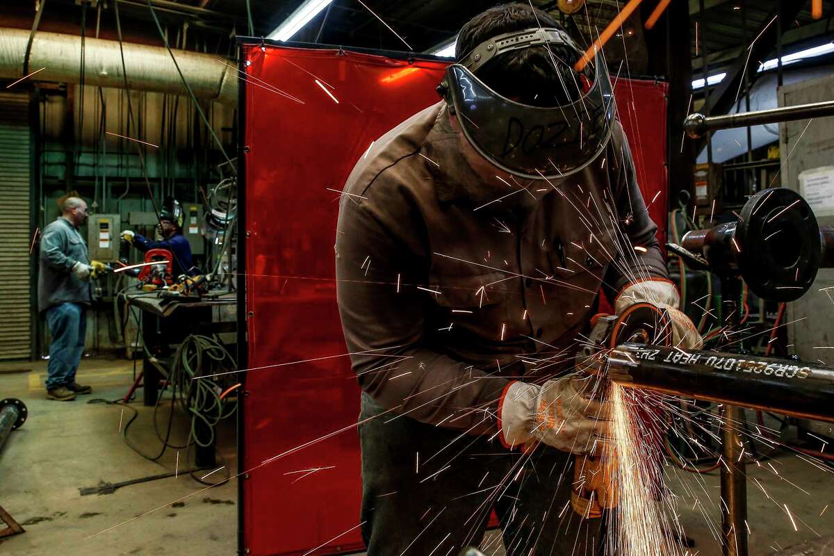 Manufacturers are looking for a few good women