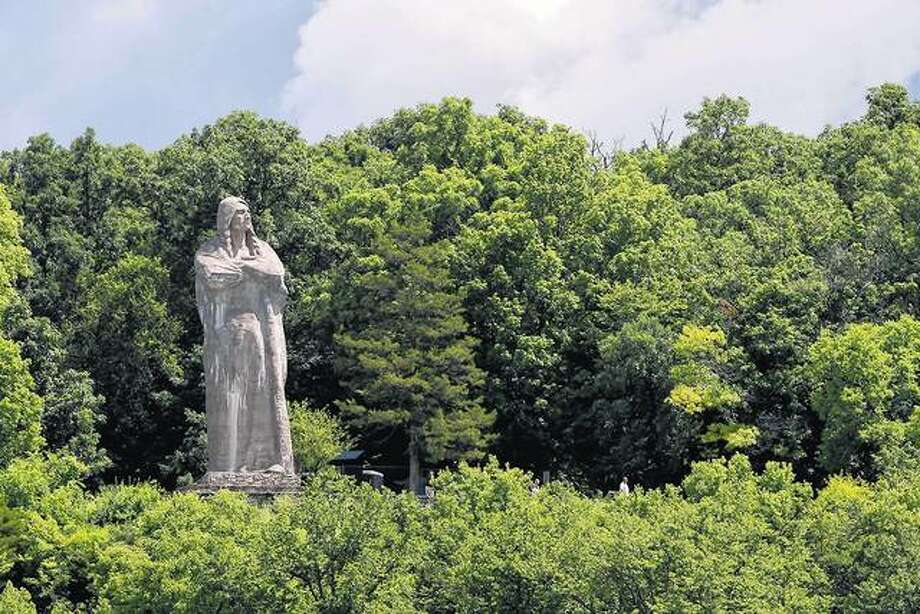 The path to 200 Black Hawk, a proud leader of the tribe Jacksonville