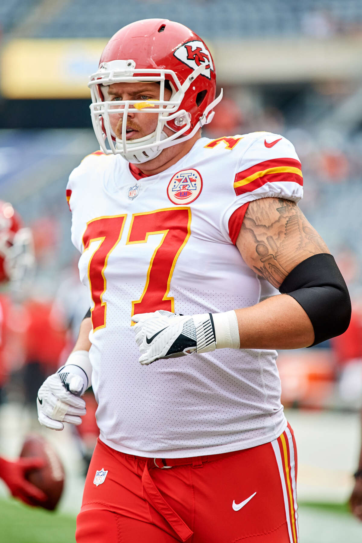 Kansas City Chiefs' offensive lineman Andrew Wylie warms up before a preseason game against the Chicago Bears at Soldier Field in Chicago, Ill., on Aug. 25, 2018.